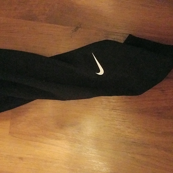 Nike dri fit leggings L - Picture 2 of 4